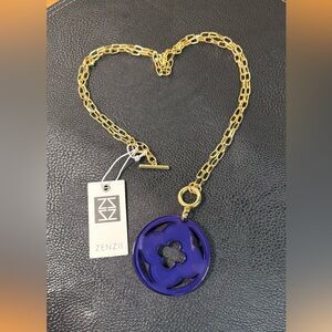 ZENZII‎ NWT Clover Necklace Gold and Blu-rple Pendant Necklace